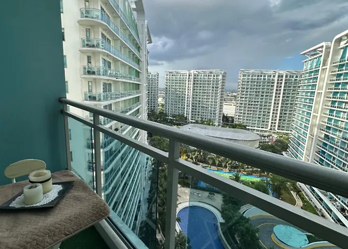 Hotel Near Airport - Azure Residences 4*